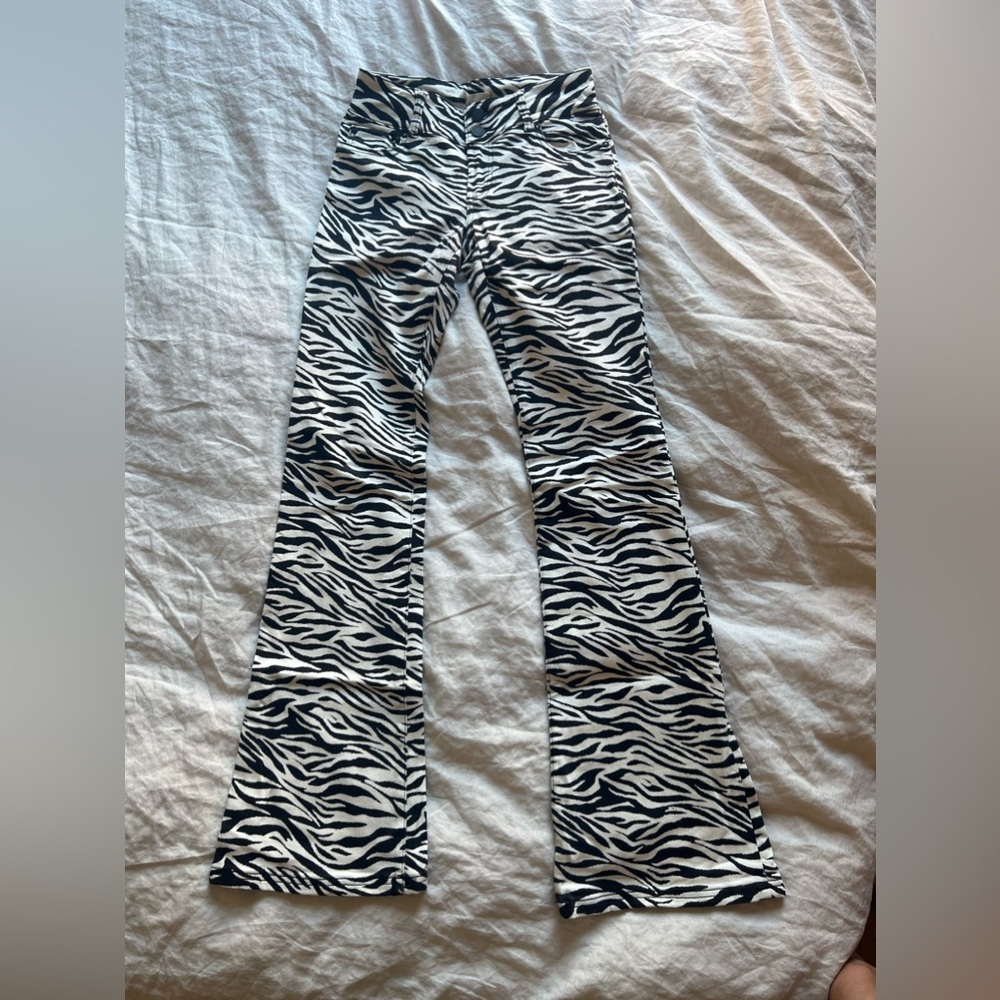 Alice + Olivia Zebra Print Jeans